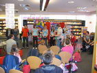gal/2008/2008 12.04. Mayersche Buchhandlung CD Praesentation/_thb_IMG_3456.JPG